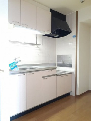 【キッチン】 | フォンテーヌ・パレスＢ | 使いやすいキッチンです