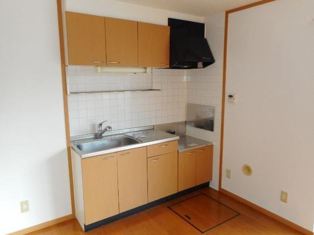 【キッチン】 | エヌ．アメニティＡ | コンパクトなキッチンで掃除もラクラク