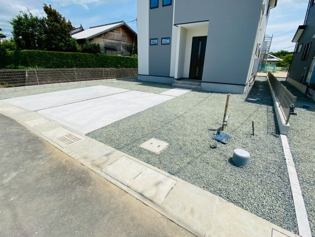 よかタウン／南区富合町志々水2期／１号棟の駐車場|駐車場は平置きで２台可能