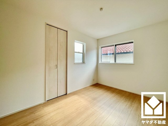 宇治市槇島町落合　第1　1号地の洋室