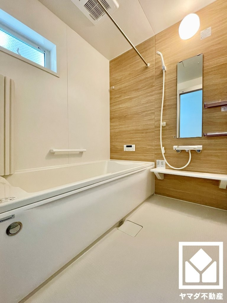 宇治市槇島町落合　第1　1号地の浴室