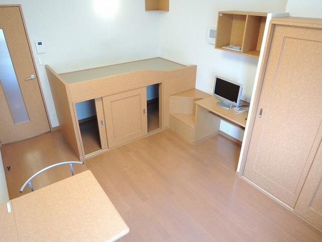 レオパレスMUTSUMIの寝室