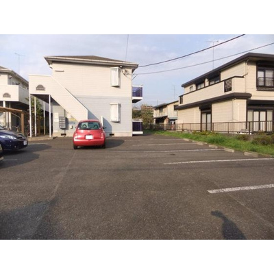 【外観】 | グレースコートＢ棟駐車場