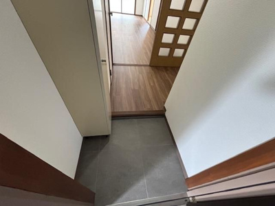 【玄関】 | メゾンクレール