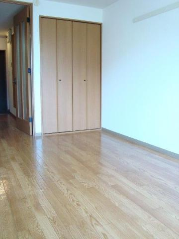 ドリーム７８の内装|洋室