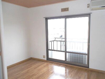 コーポ吉備路 Bの内装