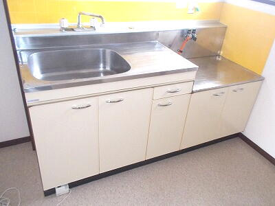 コーポ吉備路 Bのキッチン