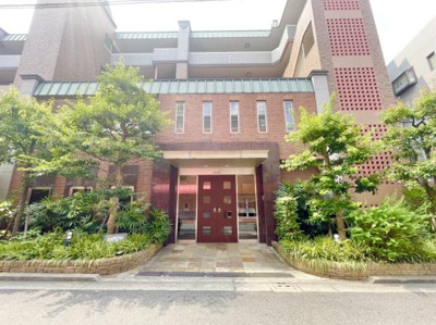 【外観】 | ルネフェリアス堺鳳 | JR阪和線「鳳」駅が徒歩3分。通勤にも外出にもアクセス良好。家族でおでかけすることも増えそうですね♪