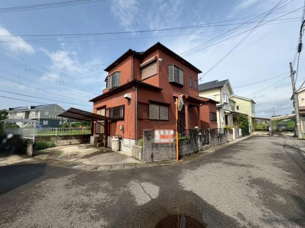 岩出市東坂本　中古戸建の前面道路含む現地写真