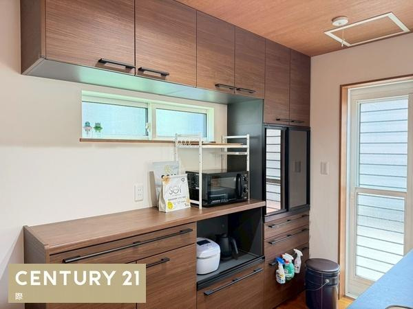 海南市沖野々　中古戸建のキッチン
