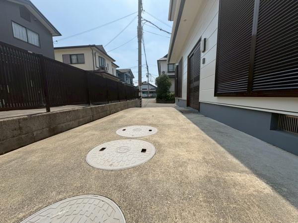 岩出市中黒　中古戸建の駐車場