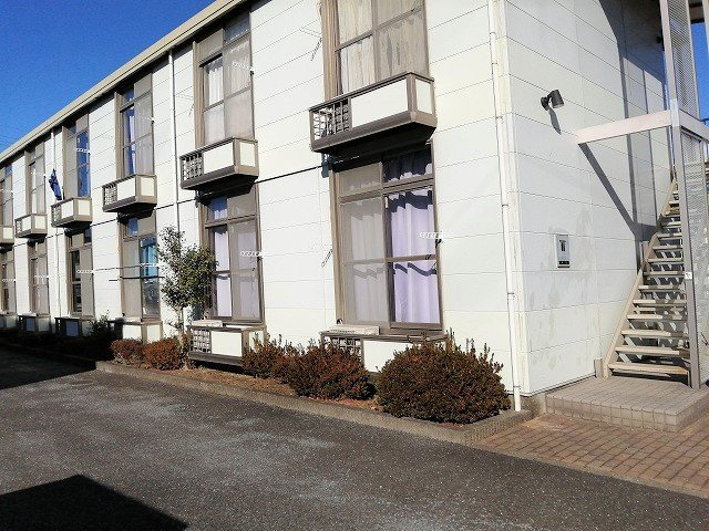 レオパレスゆうの外観