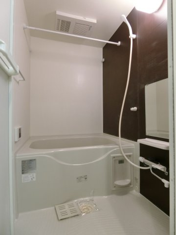 サンモールひえづ　Ｂ棟の浴室