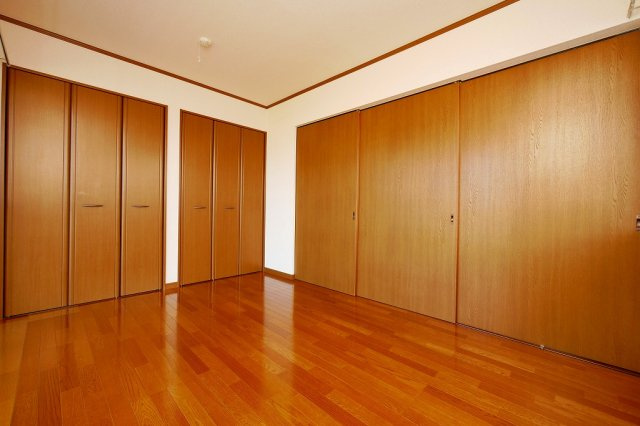 メゾンセガワA棟の洋室|メゾンセガワA棟　102　