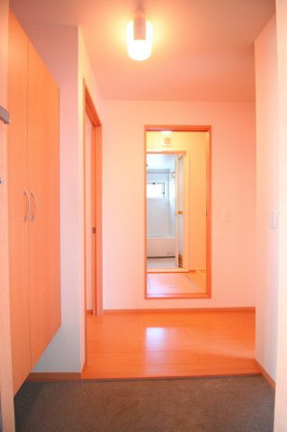 サニープレイス塩屋台の玄関