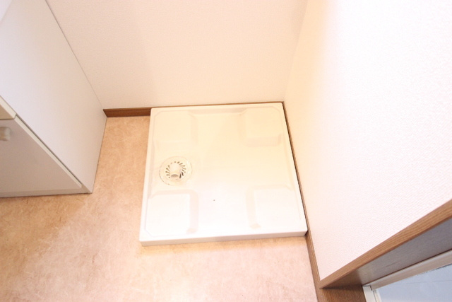 コンソラーレ中野の洗面所