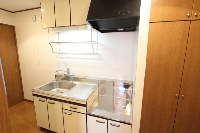 コンソラーレ中野のキッチン