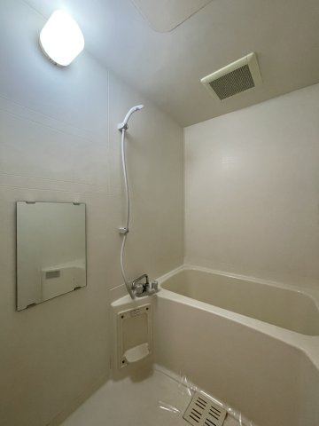 ラフィネ櫻館の浴室