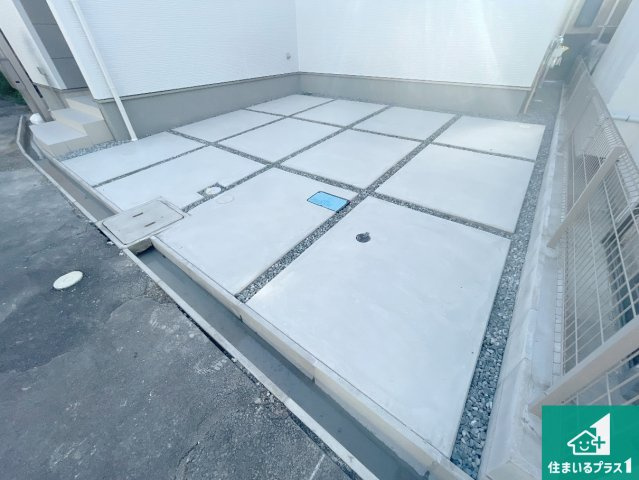 伊丹市南野　第4期　新築一戸建ての駐車場|駐車スペース！散水栓があるので、こまめに愛車を洗えます！