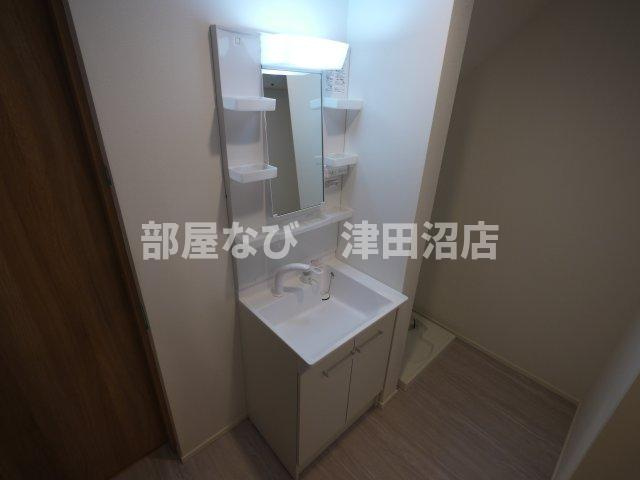 船橋市西習志野３丁目のアパートの洗面所|独立洗面台です