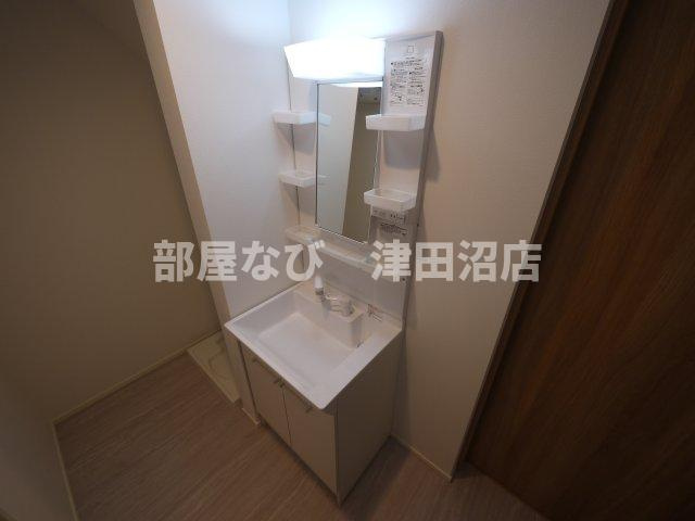 船橋市西習志野３丁目のアパートの洗面所|独立洗面台