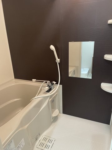 フジパレス高石Ⅰ番館の浴室