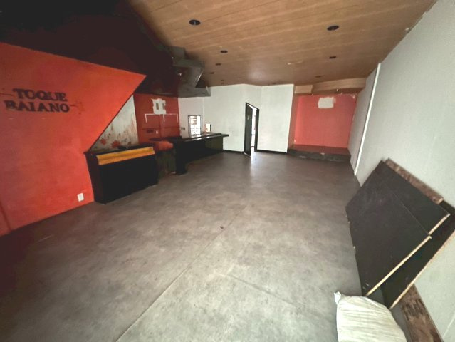 生路池下貸店舗の内装