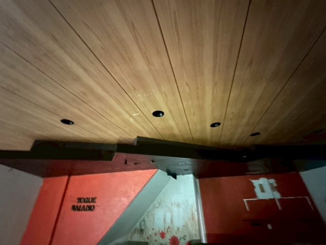 生路池下貸店舗の内装