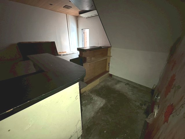 生路池下貸店舗の内装