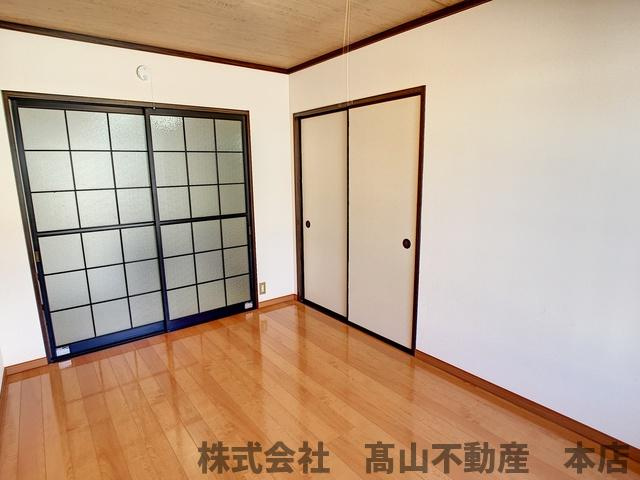 プティハイムの洋室