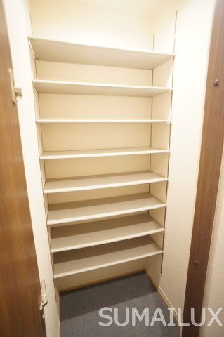 熊本市南区八幡９丁目のアパートの玄関