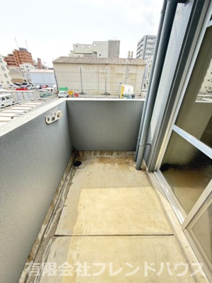 【バルコニー】 | フェリエ東雲