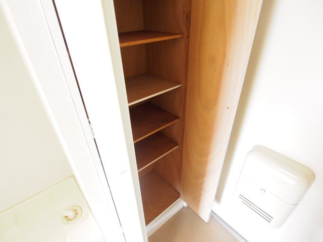 カーサ大正2NDの収納