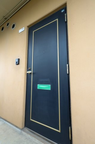 ラ・セゾン城北の玄関|同間取りの105号室のお写真です