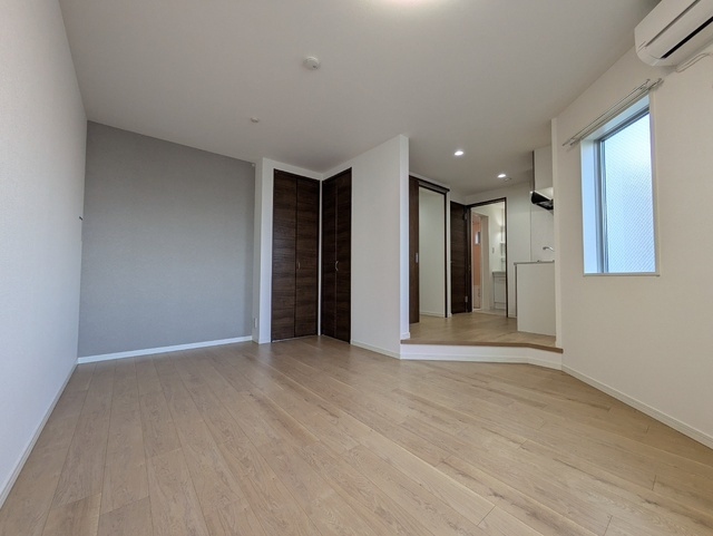 ワコーレヴィアーノ垂水城が山 WESTの居間・リビング