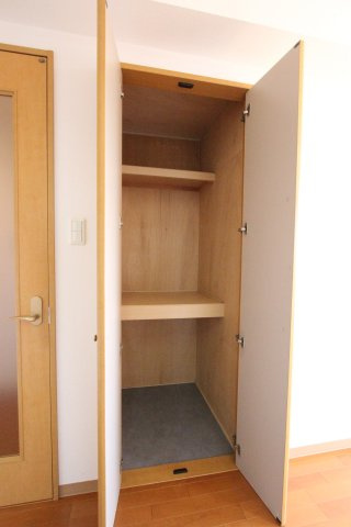 ミュラーユのその他