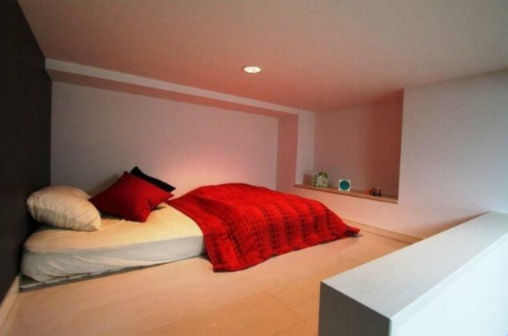 CECIL北赤羽の洋室