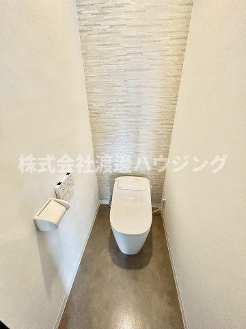 フレスマンション江坂のトイレ|タンクレス