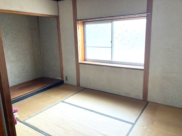 日高町鶴岡　中古戸建　7DKの和室