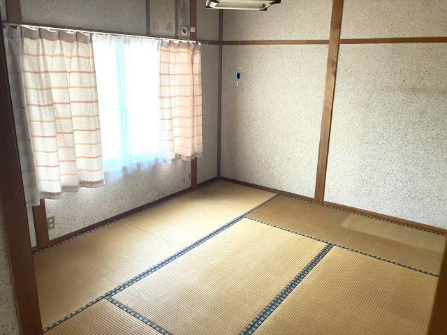 日高町鶴岡　中古戸建　7DKの和室