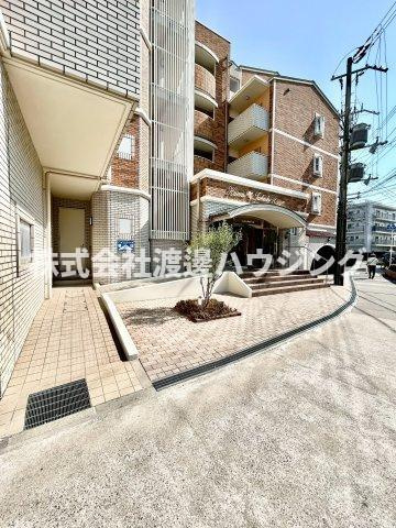 ハイムタケダT-10のエントランス