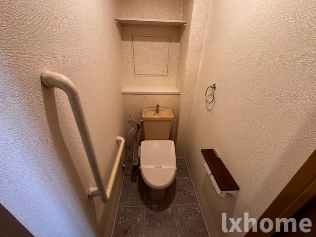 サワン東太田のトイレ|コンパクトで使いやすいトイレです