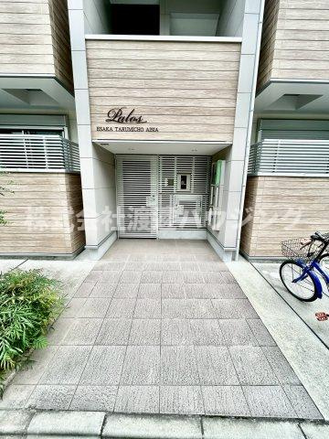 パロス江坂垂水町アイシアのエントランス