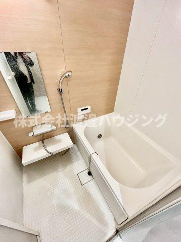 パロス江坂垂水町アイシアの浴室