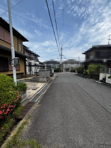 【前面道路含む現地写真】の画像