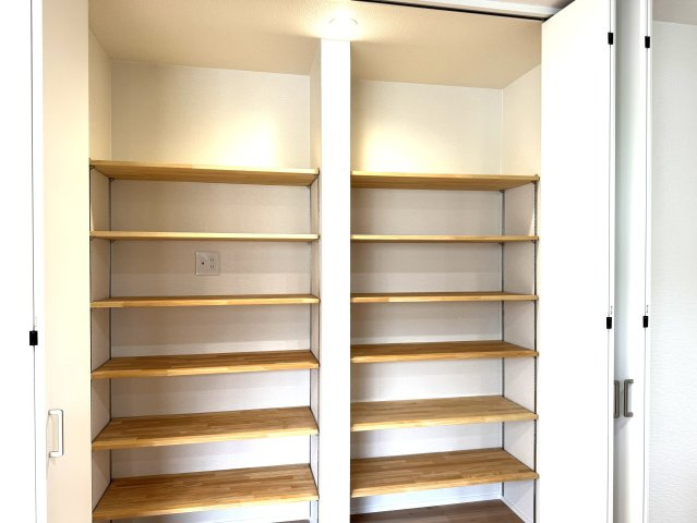 中央区関屋田町3丁目　3号棟　新築戸建の収納|同施工会社様の完成物件です
