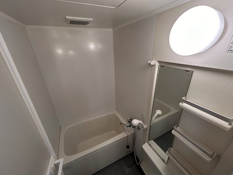 メゾンオクガワの浴室