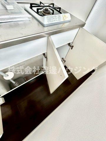 ブリランテII番館のキッチン|キッチン下収納