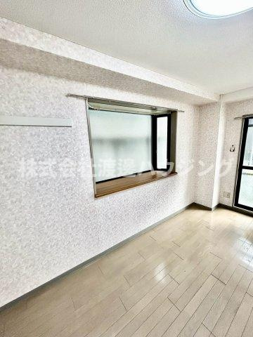 クィンシ-江坂の内装