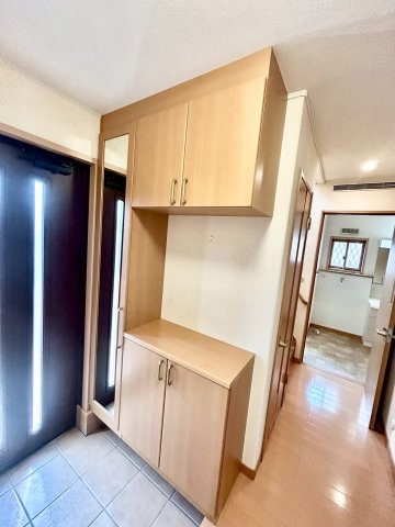 彩都あさぎ6丁目戸建の収納|玄関収納